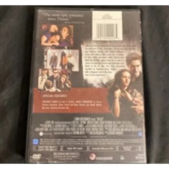 Twilight DVD Movie 2008 Kristen Stewart Robert Pattinson Romance Drama - Picture 4 of 4